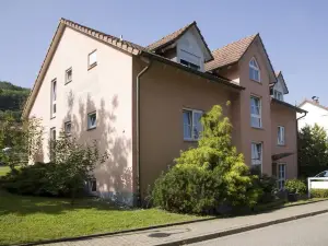 Gästehaus am Wasserschloss & Restaurant Wasserschloss Inzlingen