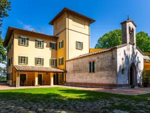 卡斯泰拉羅鄉村別墅飯店