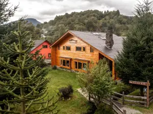 Alto Melimoyu Hotel & Patagonia