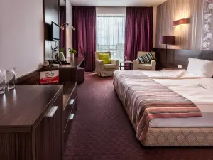 Family Hotel - Restaurant Ring