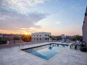 Gelps Hotel