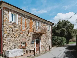 Un Angelo Alla Mia Tavola