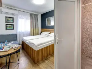 Guesthouse Check IN