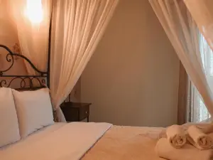Enastron Hotel