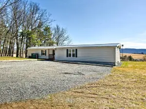 The Lodge Klingerstown Home on 180-Acre Farm!