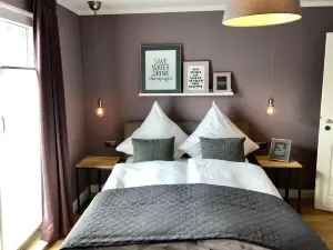 Boutique Hotel Lindenhof, Bed & Breakfast