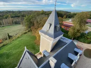 Chateau de Bellevue B&B et Appartements Avec Piscine chauffée et Chambres Partout climatisées