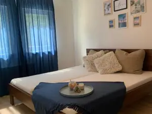 Amira Apartman