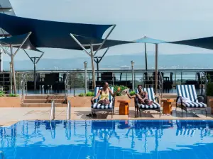 Acacia Premier Hotel
