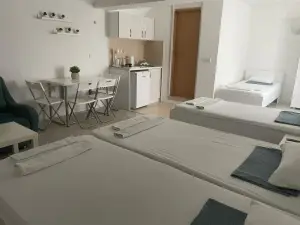Tiki Apartments