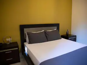 Apartment Viewing Garden