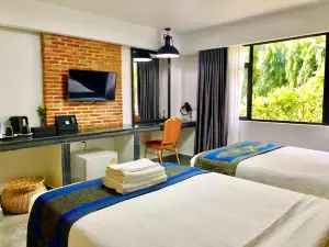 Pyramid Hotel & Spa