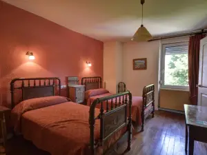 Hostal Ayestaran I