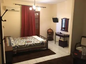 Argo Apartments