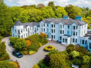 Seaview House Hotel