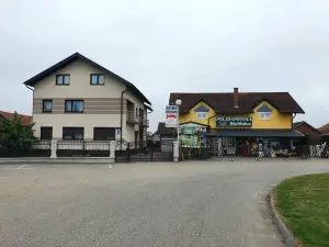 Gradiska na Savi Apartmani I Sobe