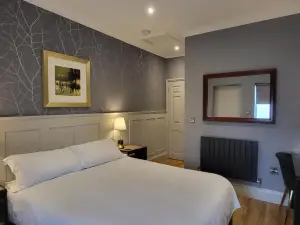 White Horse Inn & Restaurant