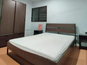 โรงแรม พอร์ตวิลาแอร์พอร์ต