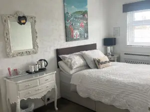 Southend Airport Bed & Breakfast