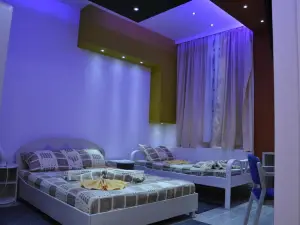 Rooms Turist
