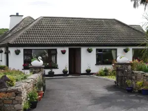 The Ocean Wave Bed & Breakfast