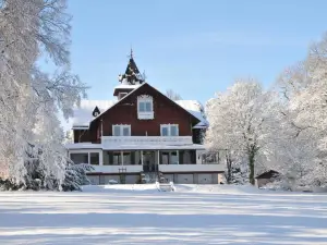 Jagdschloss Fahrenbühl Hotel Garni