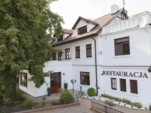 Dworek Biały Domek