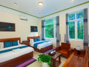 Song Toan Hotel