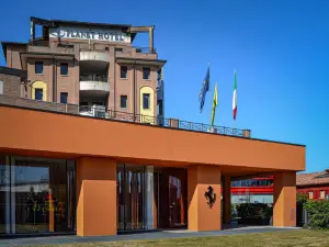 Planet Hotel