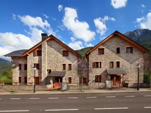 PirineosNature Apartments