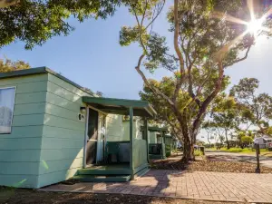 Lake Albert Caravan Park