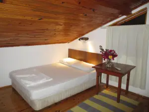 Onur Pension