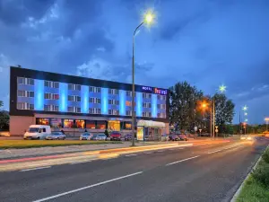 Hotel Festival