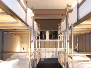 Tehúsið Hostel
