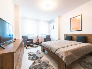 Evra Apartments