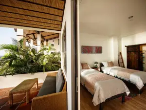 Emoha Dive Resort