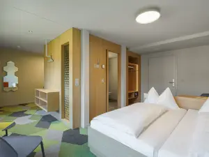 The Lab Hotel & Apartments