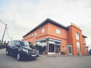 Hotel Phoenix