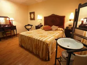 Hotel El Pentágono