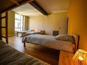 Amañi Hostel