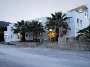 Filoxenia Apartments