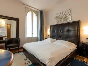 Hotel Moderno