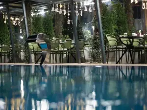 Mandarinnart Hotel