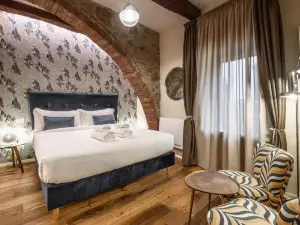 La Bartolomea Home & Suite