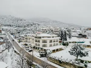 Motali Life Hotel