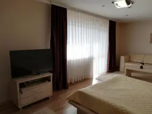 Heat Complex Family Hotel