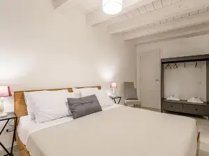 B&B Vico Suites