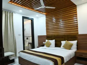 Hotel Navraj Palace