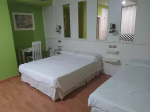 Hotel Aro's