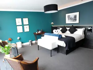 The Kings Arms Hotel